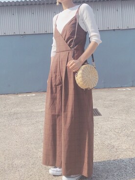 「サークルバッグ」｜「アイテム（オールインワン・サロペット）」を使った、まりるんさん（レディース・163cm）の春コーディネート