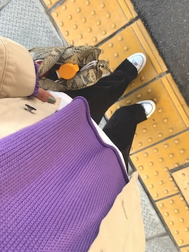 「RETRO GIRL（レトロガール）のタックセミフレアパンツ（その他パンツ）」を使った、まりるんさん（レディース・163cm）の冬コーディネート