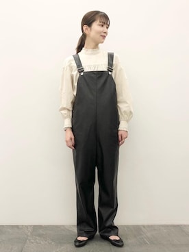 「UNITED ARROWS（ユナイテッドアローズ）のアイテム（オールインワン・サロペット）」を使った、仲（naka）さん（レディース・163cm）の秋コーディネート
