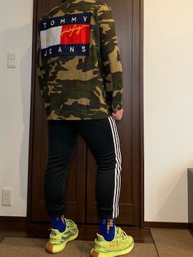 「adidas Originals（アディダスオリジナルス）の【adicolor】オリジナルス パンツ[SST CUFFED TRACK PANTS]（その他パンツ、ブラック系）」を使った、takuさん（メンズ）の冬コーディネート