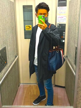 「LACOSTE」｜「アイテム（ステンカラーコート）」を使った、リチョパさん（メンズ・174cm）の秋コーディネート