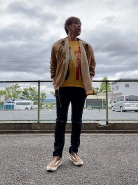 「キムタク」｜「アイテム（ブルゾン）」を使った、つったんさん（メンズ・182cm）の春コーディネート