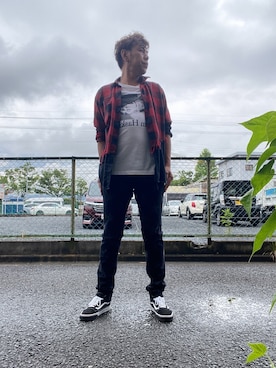 「TAKAHIROMIYASHITATheSoloIst.（タカヒロミヤシタザソロイスト）のアイテム（パンツ）」を使った、つったんさん（メンズ・182cm）の夏コーディネート