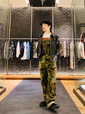 「ロック」｜「アイテム（サロペット/オーバーオール）」を使った、ＭＩＮＥさん（メンズ・168cm）の春コーディネート