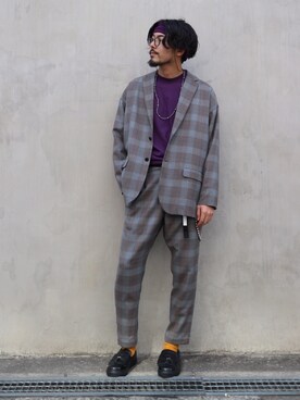 「SLACK FOOTWEAR（スラックフットウェア）のアイテム」を使った、明賀健太さん（メンズ・178cm）の春コーディネート