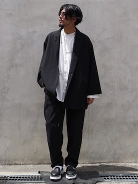 「BASISBROEK（バシスブルック）のアイテム（ジャケット/アウター）」を使った、明賀健太さん（メンズ・178cm）の春コーディネート
