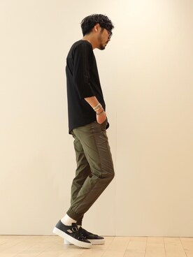 明賀健太さん（メンズ・178cm）の春コーディネート