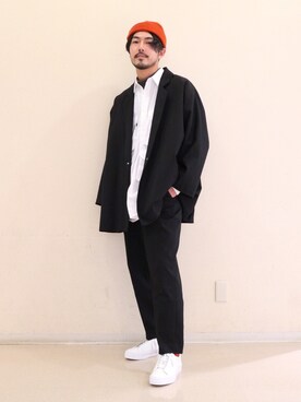 「SLACK FOOTWEAR（スラックフットウェア）のアイテム」を使った、明賀健太さん（メンズ・178cm）の冬コーディネート