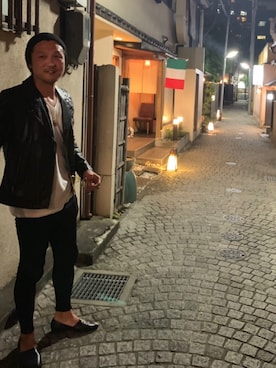 「ジョガーパンツ」｜「アイテム（ライダースジャケット）」を使った、YUSUKE.N【LIUGOO】さん（メンズ・175cm）の春コーディネート