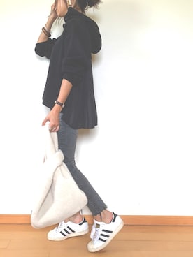 パーカーを使った グレーデニム のレディース人気ファッションコーディネート Wear