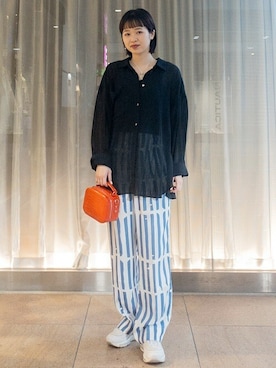 「SHIPS（シップス）のアイテム（アクセサリー）」を使った、清水さん（レディース・162cm）の春コーディネート