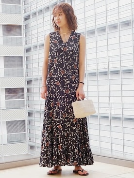 「SHIPS（シップス）のアイテム（アクセサリー）」を使った、清水さん（レディース・162cm）の夏コーディネート