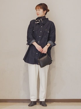 「Wrangler」｜「アイテム（財布/小物）」を使った、清水さん（レディース・162cm）の冬コーディネート