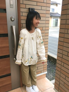 「next（next）のアイテム（Shirts、ホワイト系）」を使った、りりぃさん（キッズ・140cm）の春コーディネート