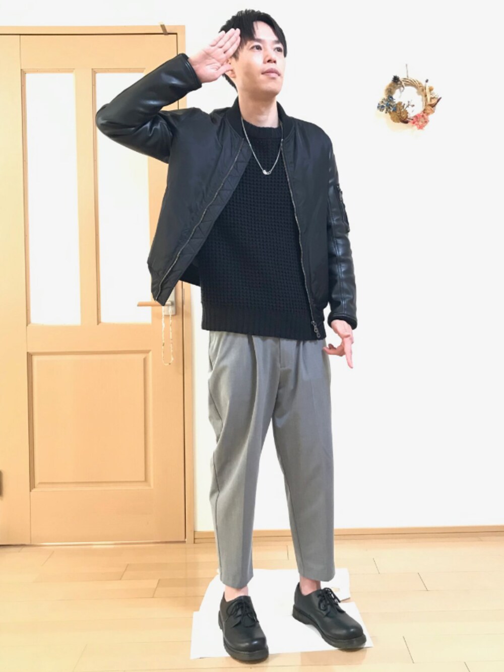 その他のトップス、その他のトップスを着用したメンズの冬コーディネートの1枚目の写真