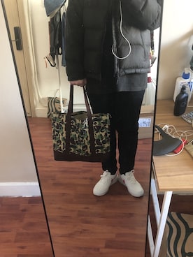 「アイテム（ダウンジャケット/コート）」を使った、胖猪Bombさん（メンズ・184cm・10代）の冬コーディネート