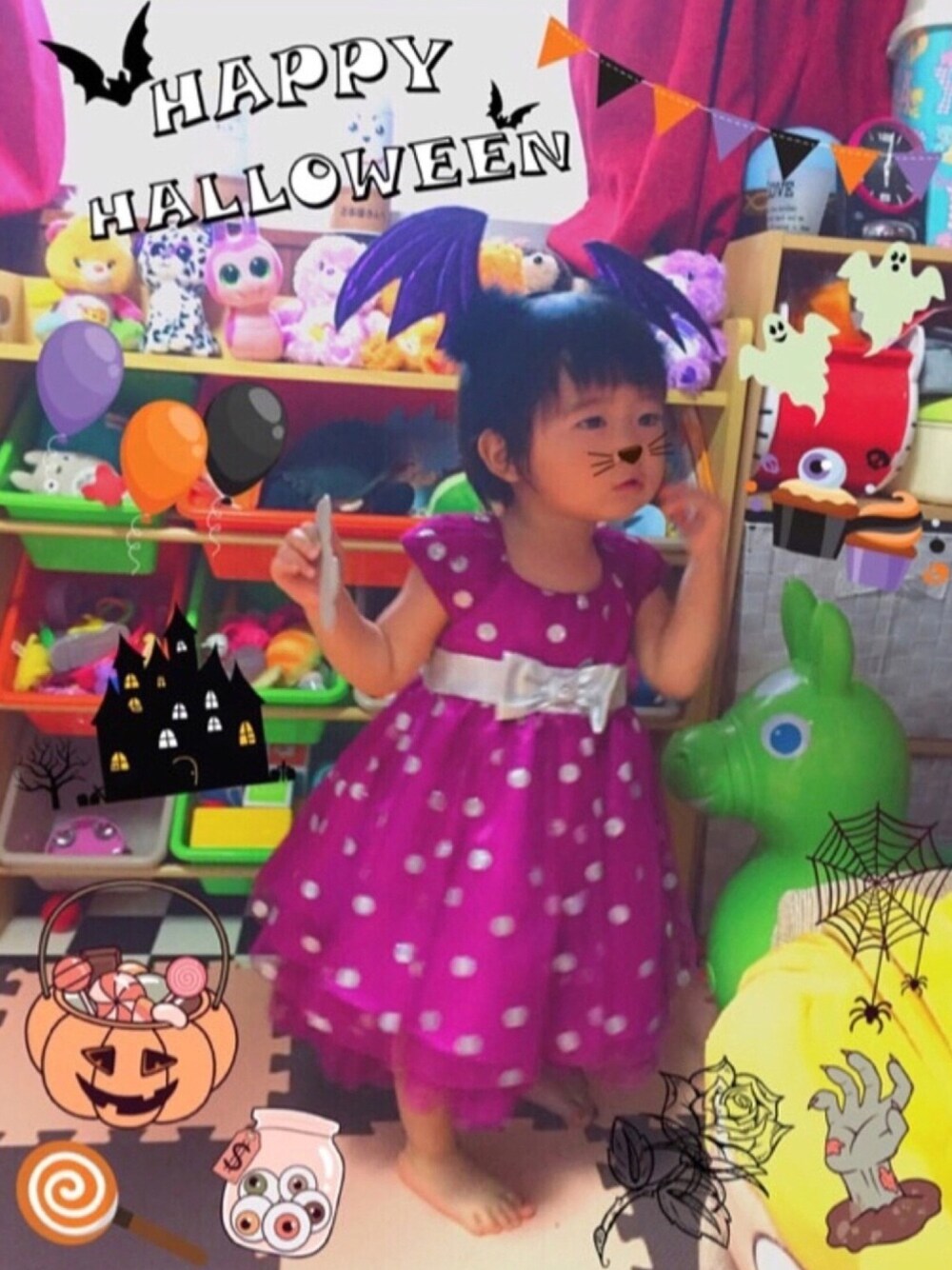 「wearhalloween2017、halloween、kids、kidsfashion、キッズコーデ、キッズファッション、悪魔コーデ、娘コーデ、DAISO、仮装」｜「メルカリのアイテム（ドレス、パープル系）」を使った、こげみ🍎さん（キッズ・80cm）の秋コーディネートの1枚目の写真