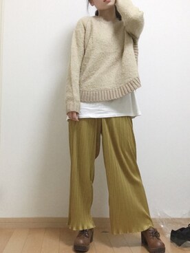 「mysty woman（ミスティウーマン）のプリーツイージーパンツ 880756（その他パンツ、イエロー系）」を使った、みさみささん（レディース・158cm）の冬コーディネート