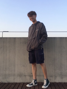 「CONVERSE（コンバース）のアイテム（マウンテンパーカー）」を使った、不出名博主さん（メンズ・174cm）の春コーディネート