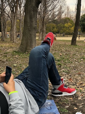 「NIKE（ナイキ）のアイテム（マウンテンパーカー）」を使った、Taesukさん（メンズ・166cm）の春コーディネート