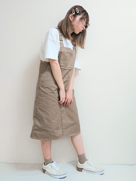 「オールドスクール」｜「アイテム（ジャンパースカート）」を使った、つむぎさん（レディース・160cm）の夏コーディネート