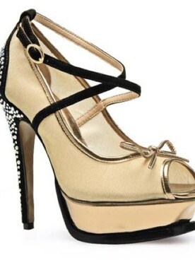 Daniela Rodriguesさんのコーディネート