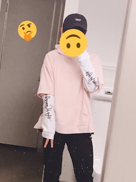 「袖プリント」｜「アイテム（キャップ）」を使った、araneさん（メンズ・174cm）の冬コーディネート