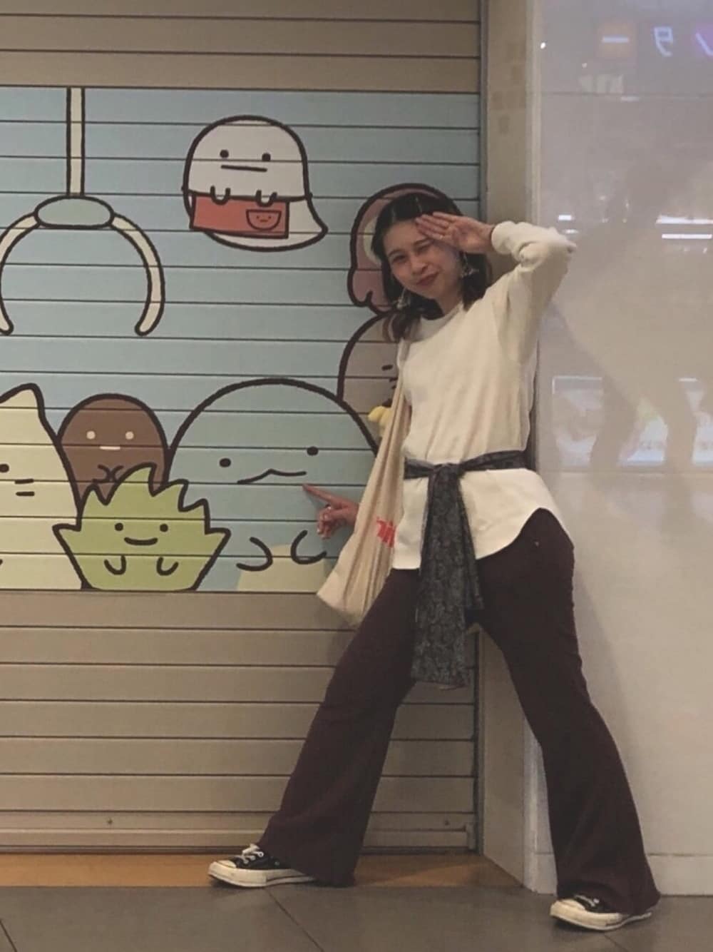 「CONVERSEのCONVERSE コンバース ALL STAR OX オールスター オックス（スニーカー、ブラック系）」を使った、bincyさん（レディース・158cm）の秋コーディネートの1枚目の写真