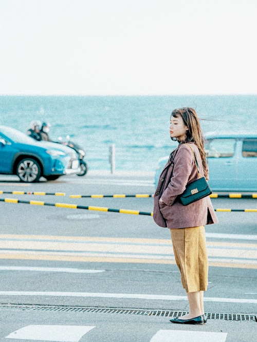CHARLES & KEITH（チャールズ & キース）の「メタルプッシュ