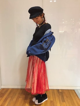 「G.V.G.V.（ジーヴィージーヴィー）のアイテム（MA-1）」を使った、🦄eko🦄さん（レディース・161cm）の春コーディネート