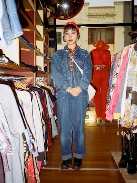 「LEVI'S VINTAGE CLOTHING（リーバイスビンテージクロージング）のアイテム（デニムジャケット、ブルー系）」を使った、Chermeddさん（レディース）の春コーディネート