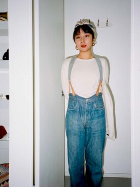 「LEVI'S VINTAGE CLOTHING（リーバイスビンテージクロージング）のアイテム（デニムパンツ、ブルー系）」を使った、Chermeddさん（レディース）の春コーディネート