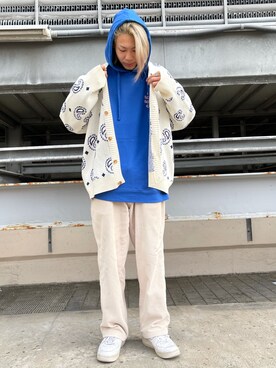 「WHITELAND（ホワイトランド）のアイテム（カーディガン/ボレロ）」を使った、湯原健太さん（メンズ・178cm）の冬コーディネート