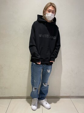 「WHITELAND（ホワイトランド）のアイテム（デニムパンツ）」を使った、湯原健太さん（メンズ・178cm）の春コーディネート