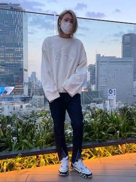 「DANKE SCHON（ダンケシェーン）のアイテム（スウェット）」を使った、湯原健太さん（メンズ・178cm）の春コーディネート