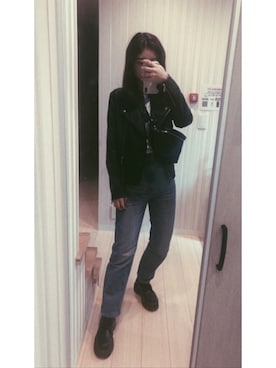「moussy」｜「アイテム（ライダースジャケット）」を使った、AMIさん（レディース・161cm）の春コーディネート