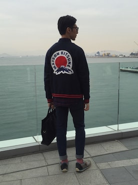 「MAISON KITSUNE」｜「アイテム（ノーカラージャケット）」を使った、KING. Fさん（メンズ・178cm）の冬コーディネート