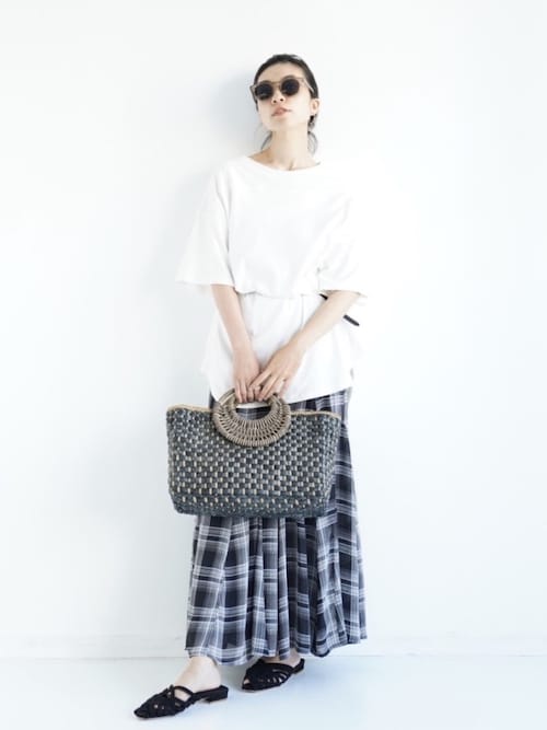 �ԉH����́u�i�b�j�v���g�����R�[�f�B�l�[�g