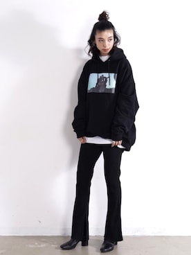 「Herden（ハーデン）のHerden MIRROR GHOST PK（パーカー）」を使った、赤羽さん（レディース・163cm）の秋コーディネート