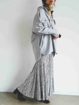 「小花柄」｜「アイテム（その他アウター）」を使った、赤羽さん（レディース・163cm）の冬コーディネート