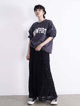 「アントマリーズ」｜「アイテム（スウェット）」を使った、赤羽さん（レディース・163cm）の春コーディネート