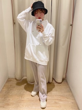 「earth music&ecology（アースミュージックアンドエコロジー）のアイテム（ハット、ブラック系）」を使った、miku u.さん（レディース・153cm）の冬コーディネート