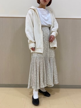 「Lee（リー）のアイテム（Tシャツ/カットソー）」を使った、miku u.さん（レディース・153cm）の春コーディネート