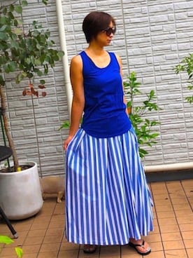 「リゾートスタイル」｜「アイテム（ビーチサンダル）」を使った、yuttyさん（レディース・170cm）の夏コーディネート
