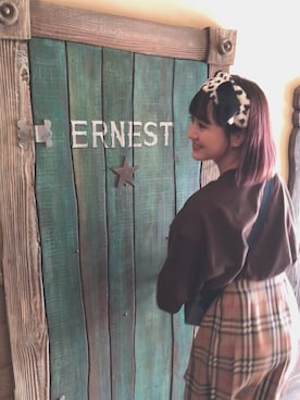 「101匹わんちゃん」｜「アイテム（スウェット）」を使った、micoさん（レディース・165cm）の秋コーディネート
