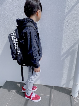 「Dickies（ディッキーズ）のアイテム（バックパック/リュック）」を使った、お銀さん（キッズ・130cm）の冬コーディネート