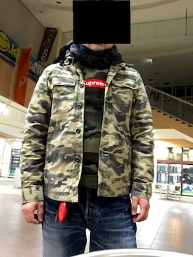 「GLOBAL WORK（グローバルワーク）のウールカシミヤカモフラマフラー/565544（マフラー、ブラック系）」を使った、wtapsおじさんさん（メンズ・171cm）の冬コーディネート