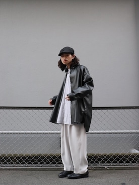 「レザーコーデ」｜「アイテム（スラックス）」を使った、タケダさん（メンズ・170cm）の冬コーディネート