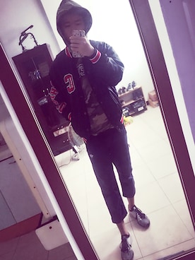 「summer」｜「アイテム（スタジャン）」を使った、Kaws  Chenさん（メンズ・174cm）の秋コーディネート