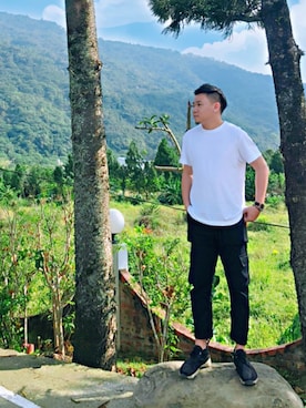 Kaws  Chenさんのコーディネート